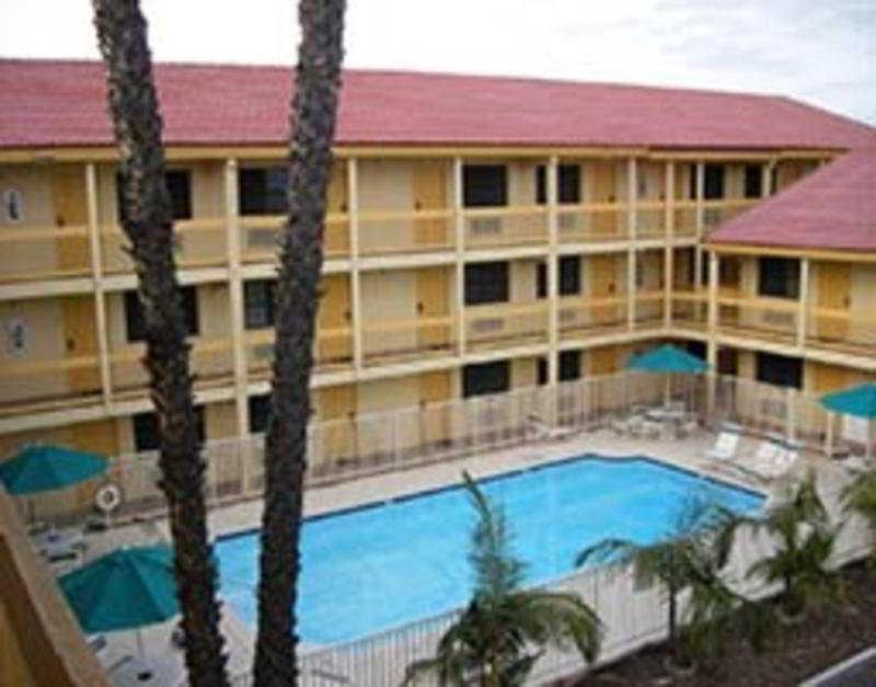 Extended Stay America Suites - Orange County - Anaheim Convention Center Ngoại thất bức ảnh